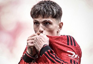 星空体育app-阿拉巴德甲球队：阿拉巴在德甲球队中的表现与影响力